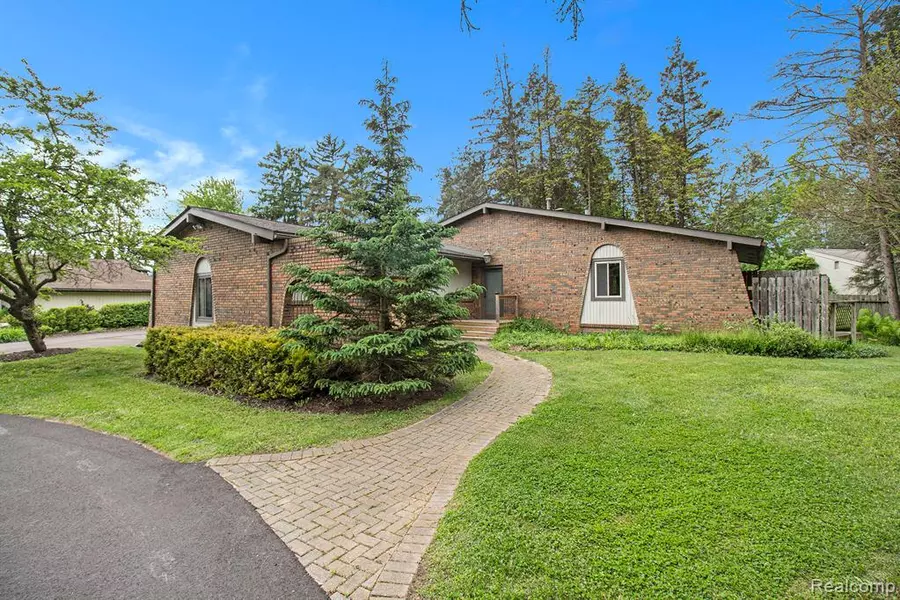 7831 Caberfae Trail, Independence Twp, MI 48348
