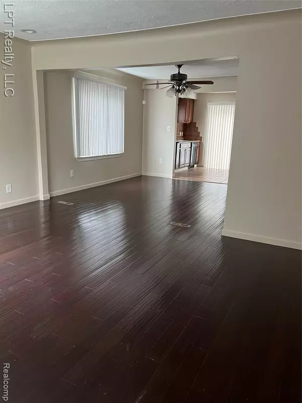 Southfield, MI 48075,19490 Goldwin Street