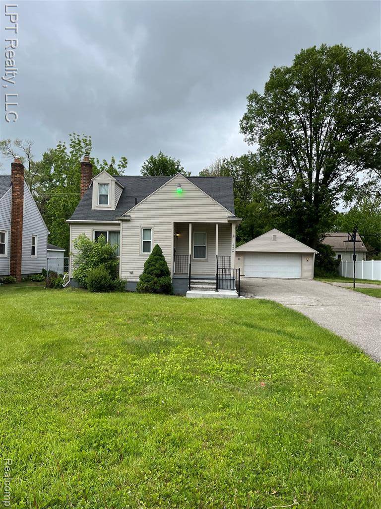 Southfield, MI 48075,19490 Goldwin Street