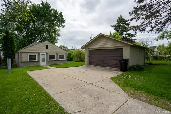26640 Pattow Street,  Roseville,  MI 48066