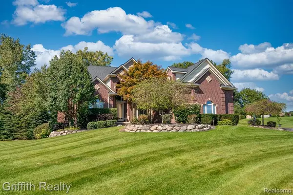 1804 Morgan Lake Court, Brighton Twp, MI 48114