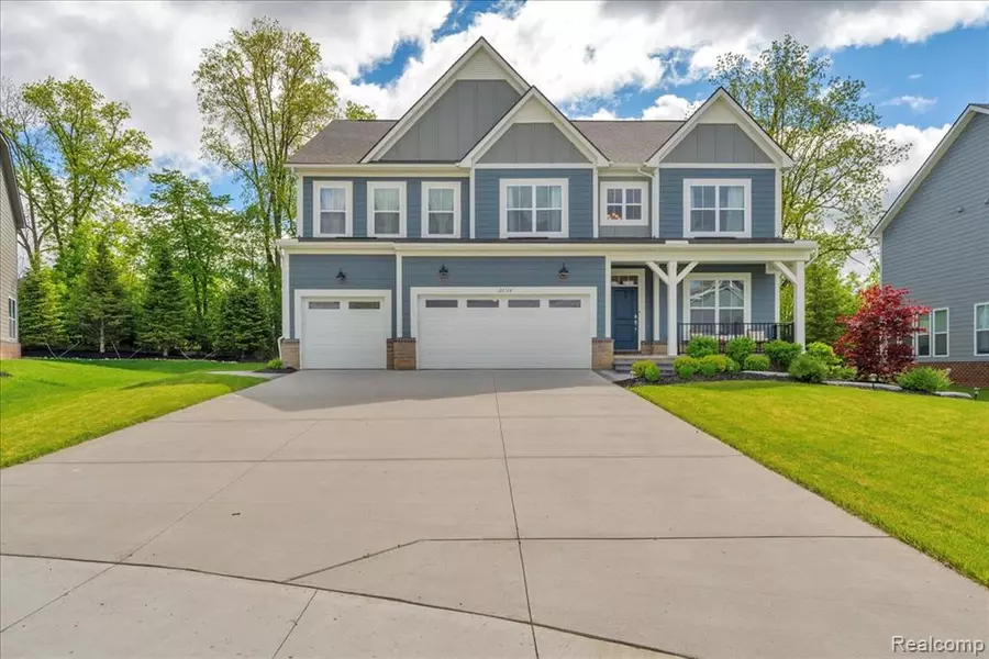 24324 Oak Ridge Boulevard, South Lyon, MI 48178