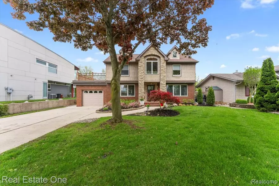 28395 Swan Island Drive, Grosse Ile Twp, MI 48138