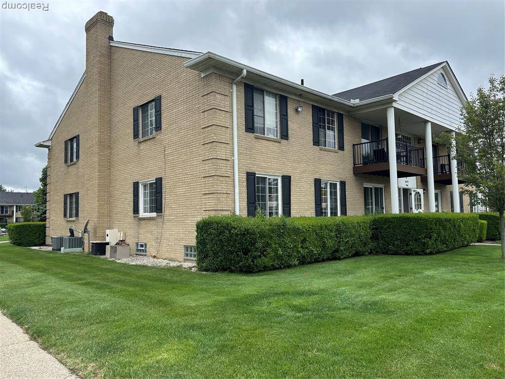 Sterling Heights, MI 48312,34751 Kimberly Drive F 12