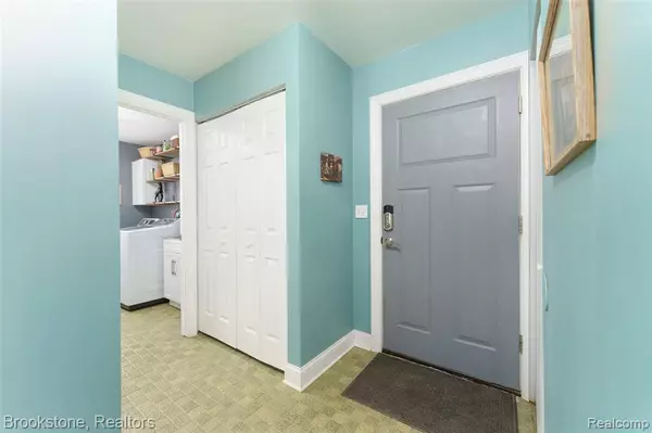 Swartz Creek, MI 48473,6245 Ray Road