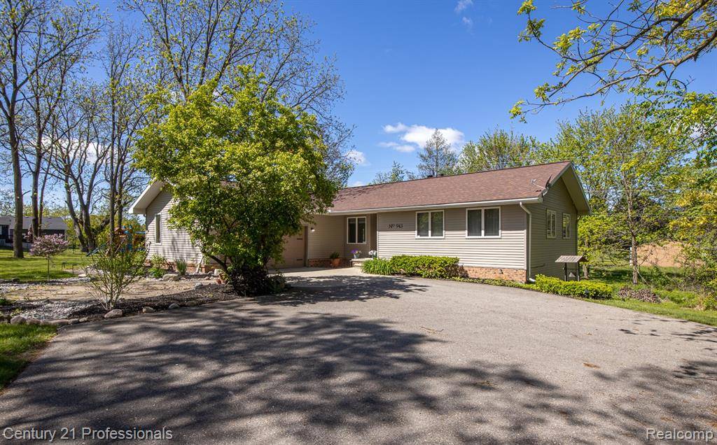 Oceola Twp, MI 48843,943 N Hacker Road