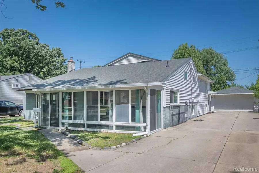 36426 Weideman Street, Clinton Twp, MI 48035