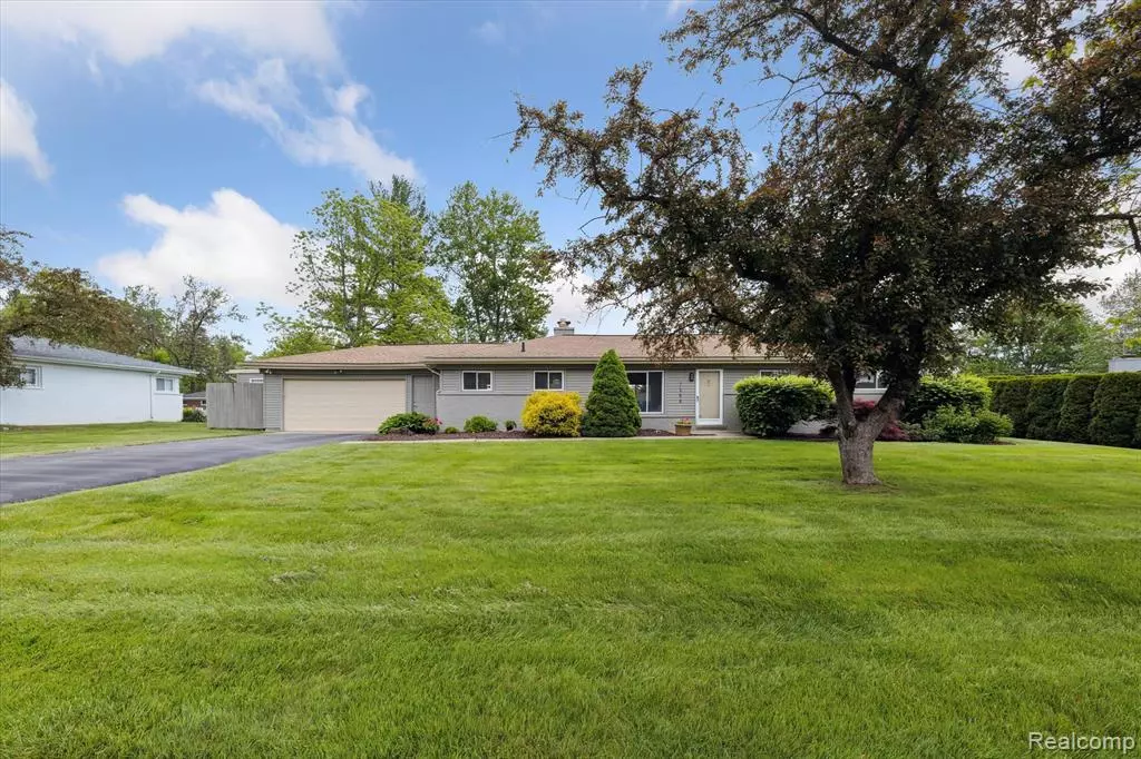 West Bloomfield Twp, MI 48322,7159 Ward Eagle Drive