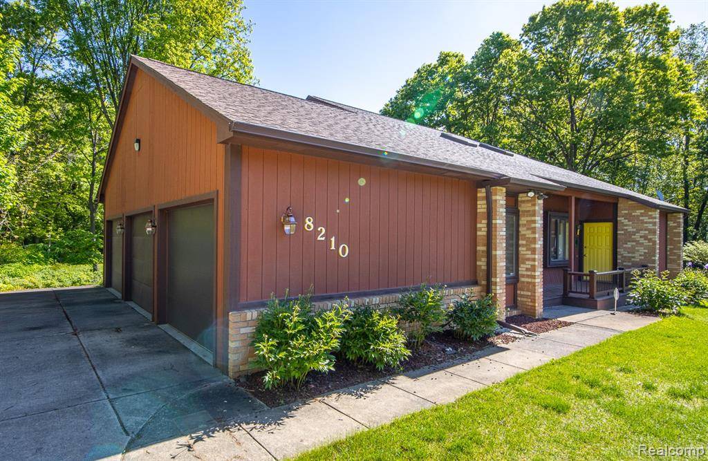 Springfield Twp, MI 48346,8210 Pine Ridge Drive