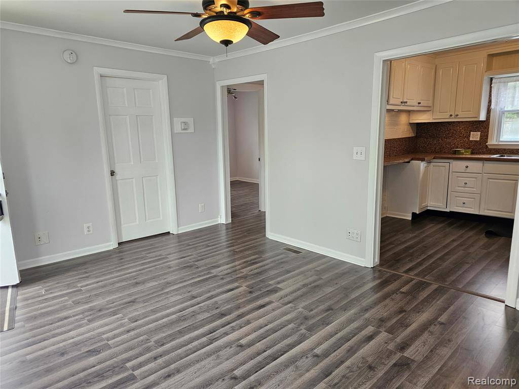 Grand Blanc Twp, MI 48507,2388 Morton Avenue