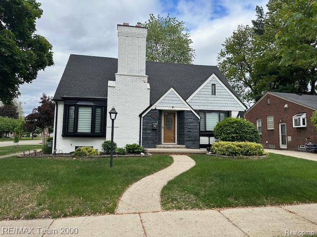 1042 Drexel Street, Dearborn, MI 48128