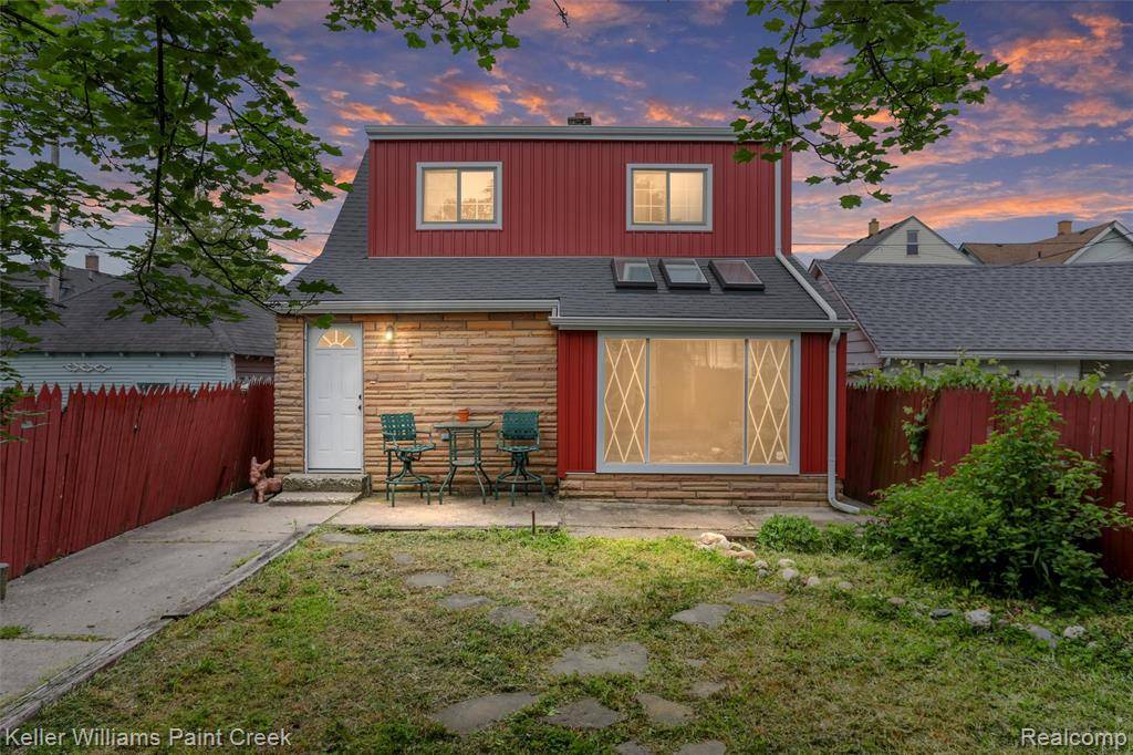 2620 Zinow Street, Hamtramck, MI 48212