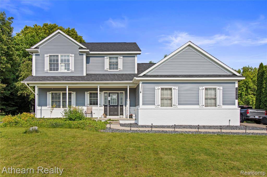 16429 E Horseshoe Trail, Fenton Twp, MI 48451