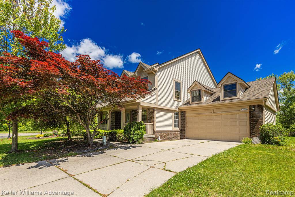 42900 Ledgeview Drive, Novi, MI 48377