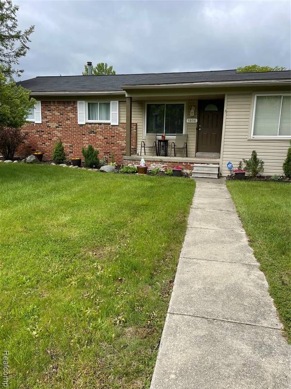1808 Henbert, West Bloomfield Twp, MI 48324
