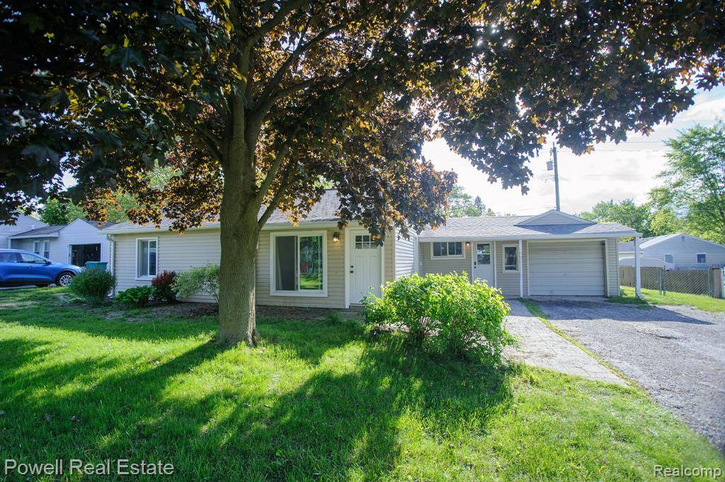 2575 Walnut Road, Auburn Hills, MI 48326
