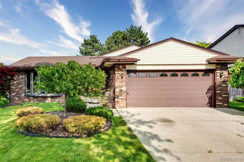 Woodhaven, MI 48183,24705 Colonial Drive