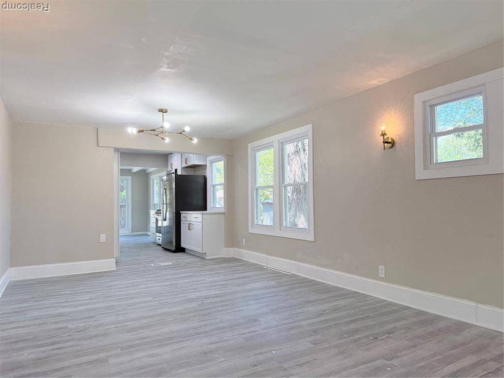 Ferndale, MI 48220,266 W Bennett Avenue