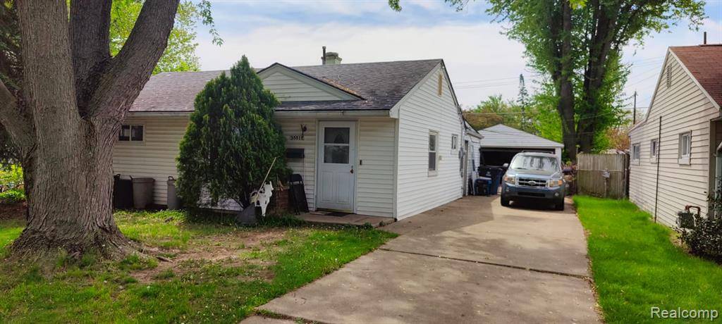 35519 Hazelwood Street, Westland, MI 48186