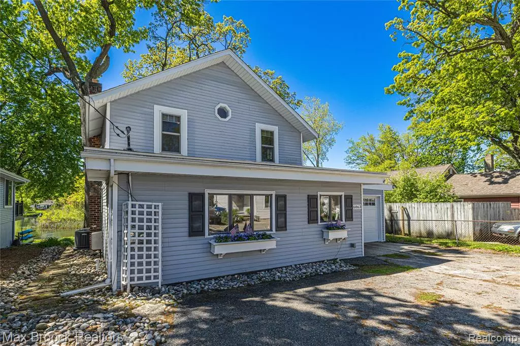 Waterford Twp, MI 48327,6863 Brightwood Court