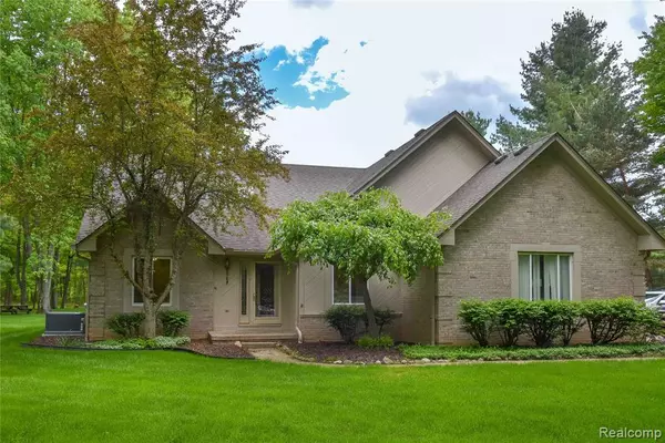 1600 Dorn Drive, Addison Twp, MI 48367