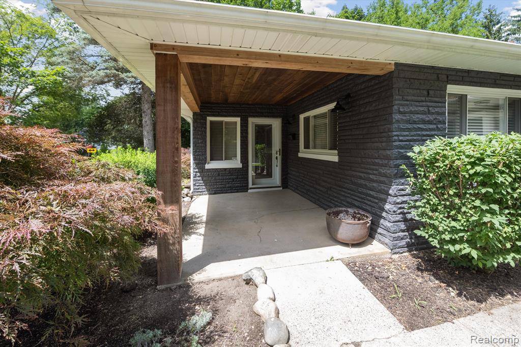 Milford Vlg, MI 48381,105 George Street