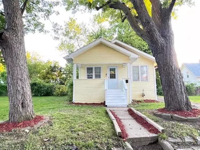 1010 S Garden Street, Flint, MI 48503