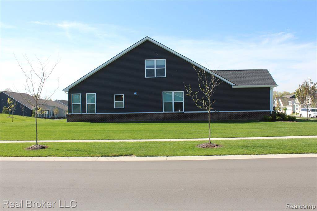 Lake Orion Vlg, MI 48359,4145 Avery Road