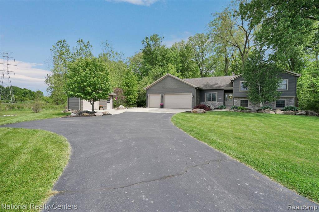 Almont Twp, MI 48003,5257 Brookshire Drive