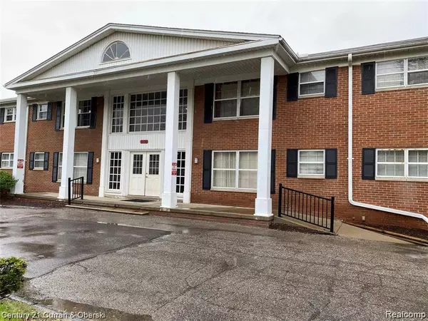25301 5 mile road #120, Redford Twp, MI 48239