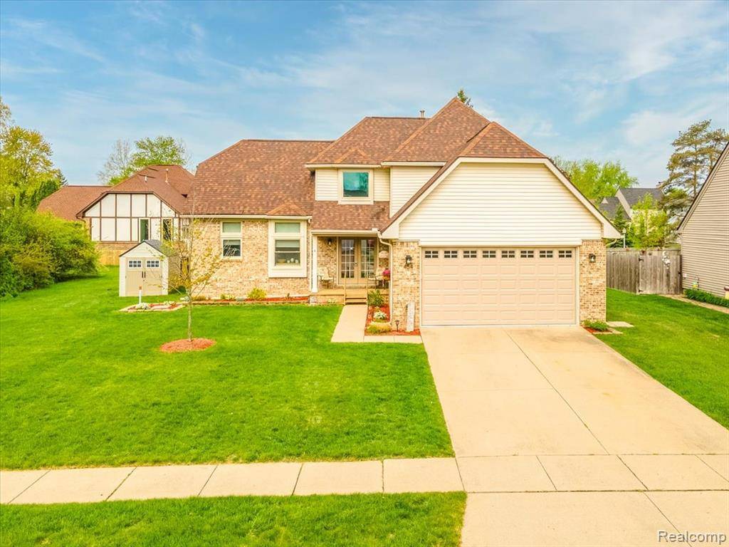 454 BREAKWATER, Belleville, MI 48111