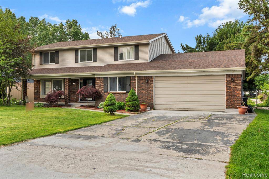 Sterling Heights, MI 48310,5420 Southlawn Drive