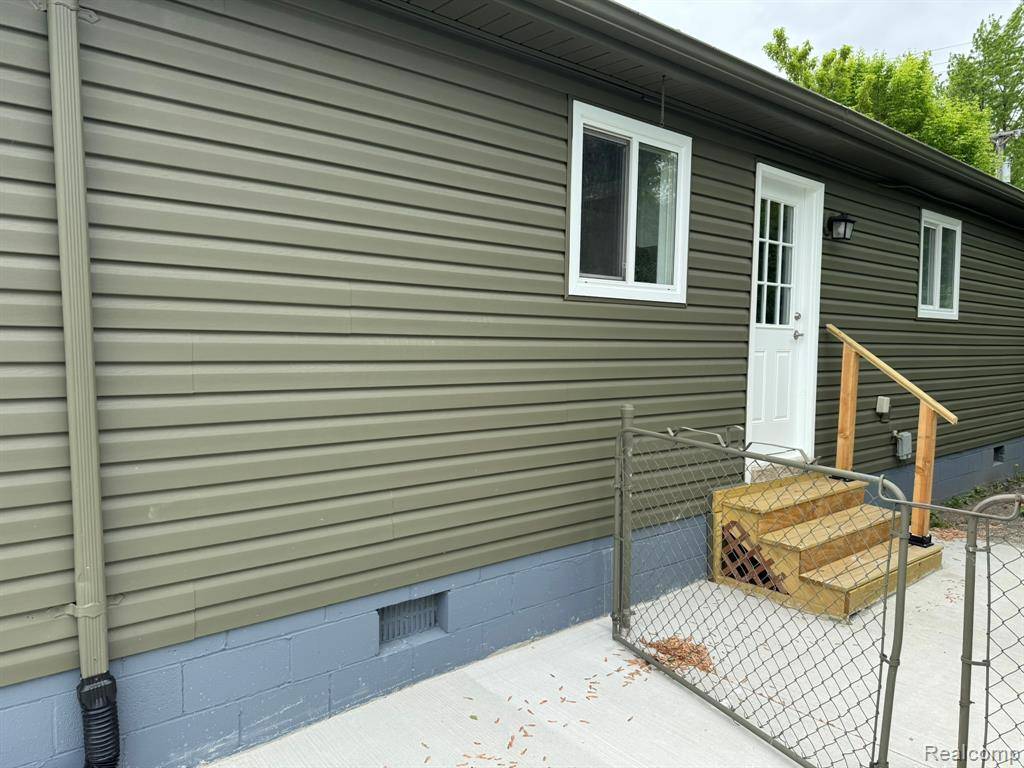 Roseville, MI 48066,19031 Meier Street