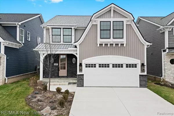 207 MOUNTAIN VIEW LANE, Milford Vlg, MI 48381