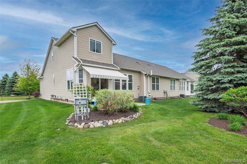 Lyon Twp, MI 48165,26727 Wilton Court