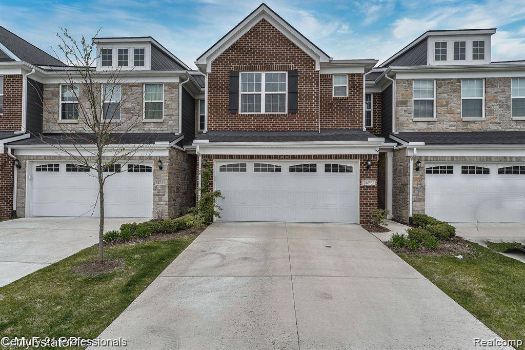 24731 Ivy, Novi, MI 48375