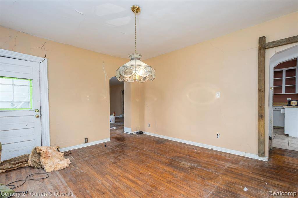 Huron Twp, MI 48164,23370 BLAZER
