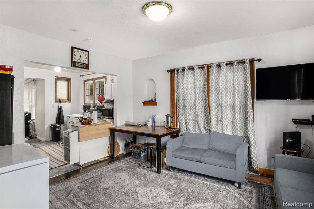 Lansing, MI 48915,2015 W Malcolm X Street