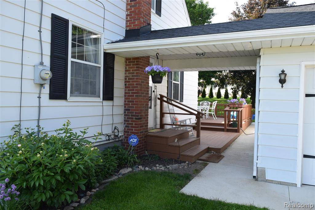 Swartz Creek, MI 48473,7448 Miller Road