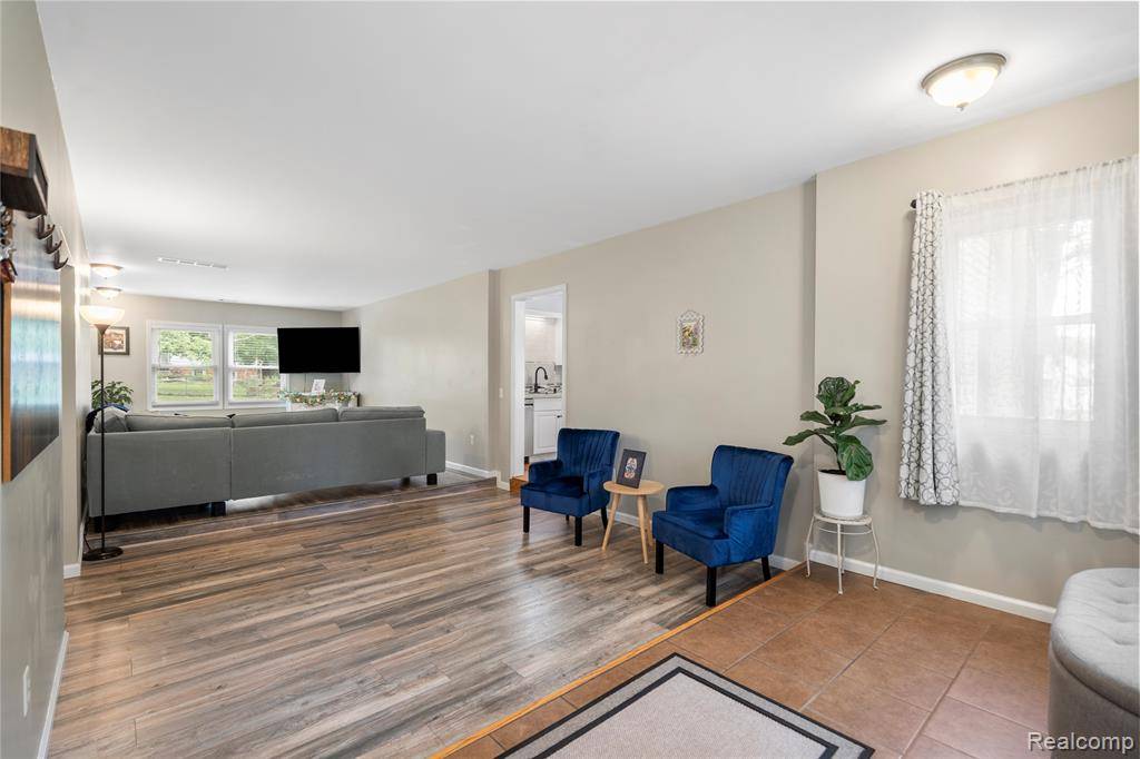 Waterford Twp, MI 48329,6226 Rowley Boulevard