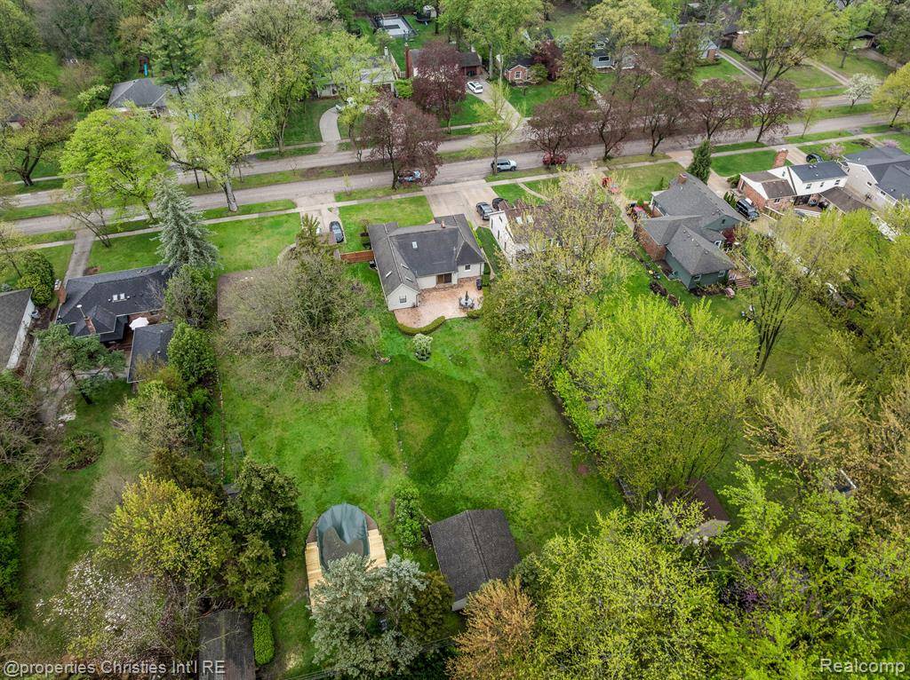 Royal Oak, MI 48073,708 MOUNT VERNON Boulevard