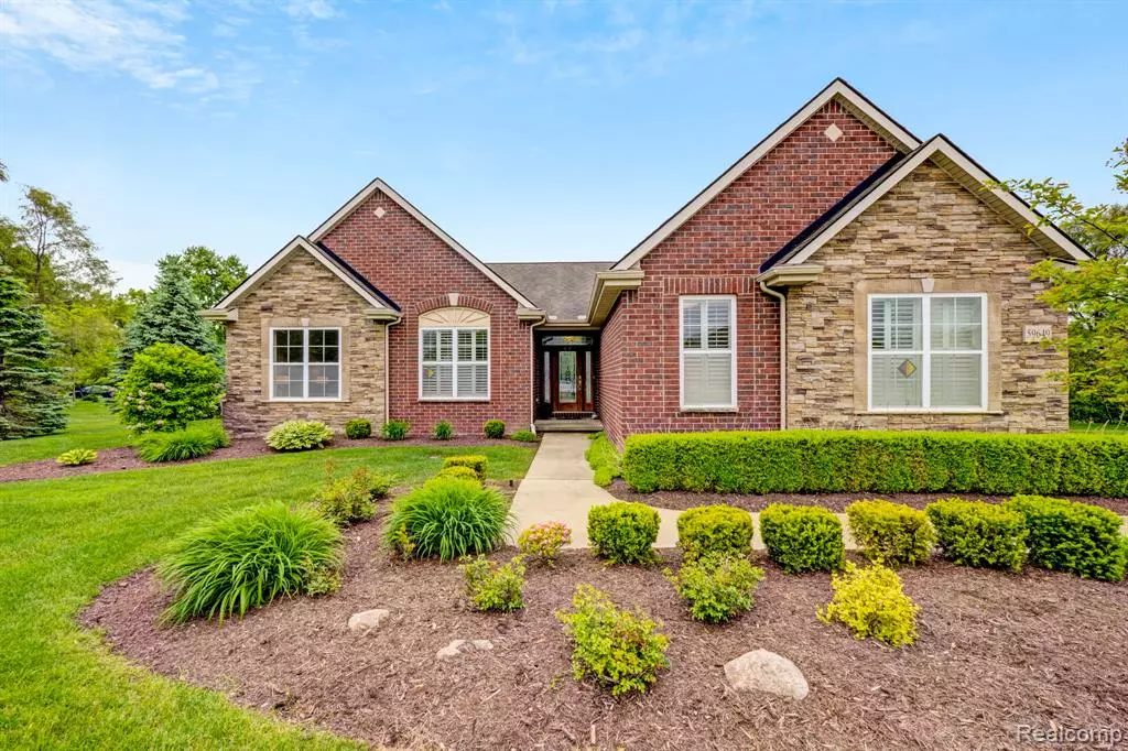 South Lyon, MI 48178,59649 Mallory Lane