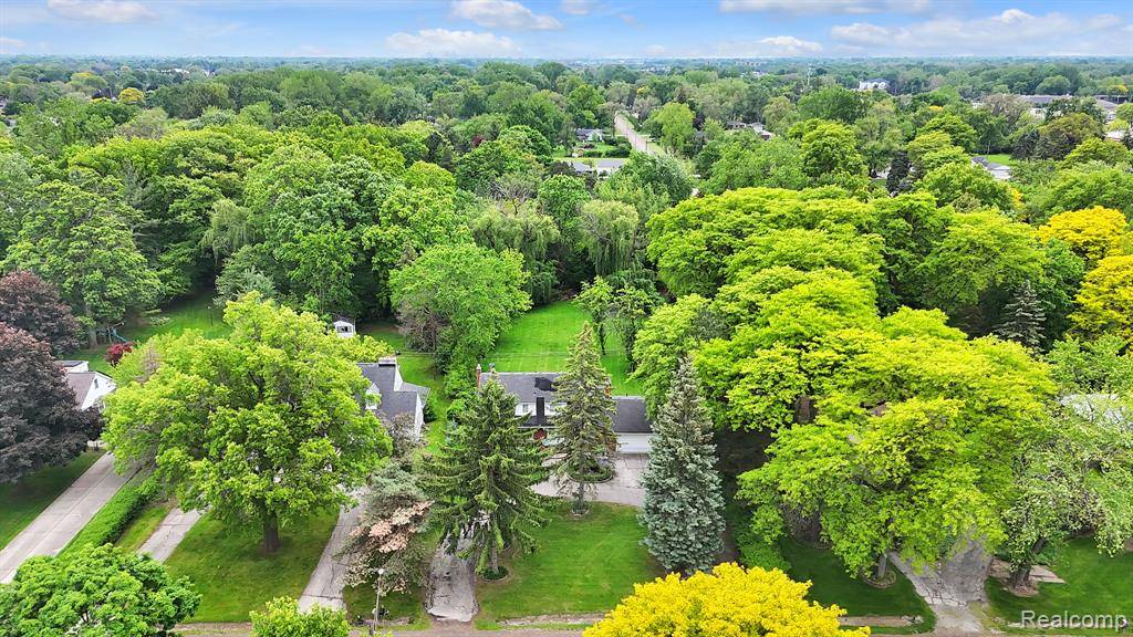 Warren, MI 48092,2408 Otter Street