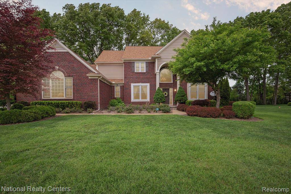 13802 FOREST RIDGE Circle, Green Oak Twp, MI 48178