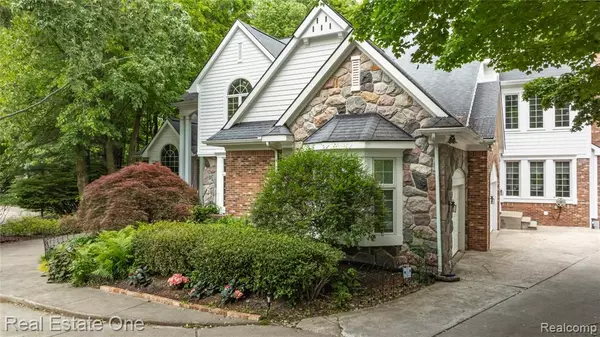 West Bloomfield Twp, MI 48322,6212 Bromley Court