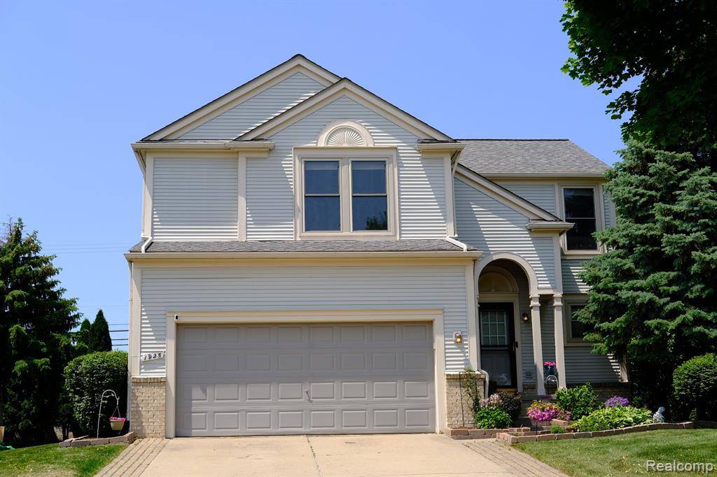 1925 Shepherds Drive, Troy, MI 48084