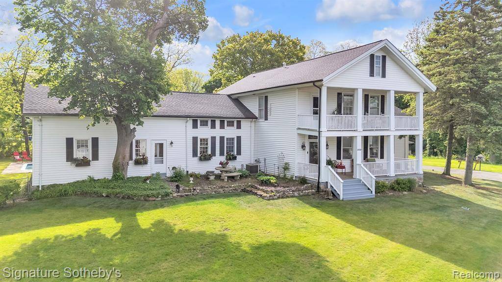 Waterford Twp, MI 48328,549 Grixdale Lane
