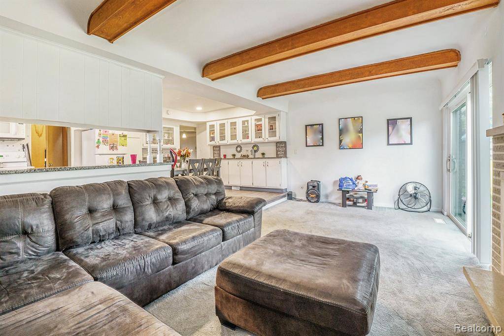 Warren, MI 48092,28130 Liberty Drive