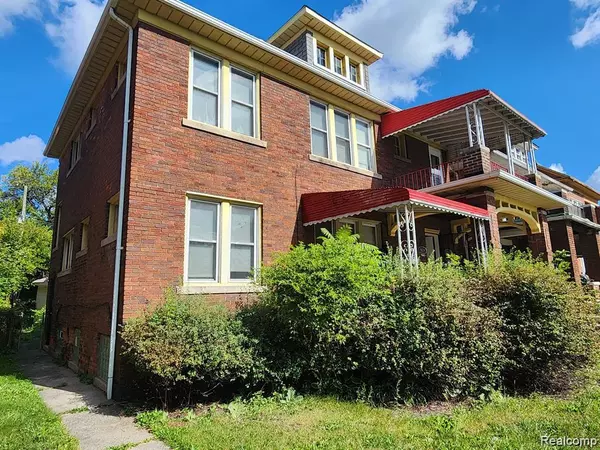 5022 Spokane, Detroit, MI 48204