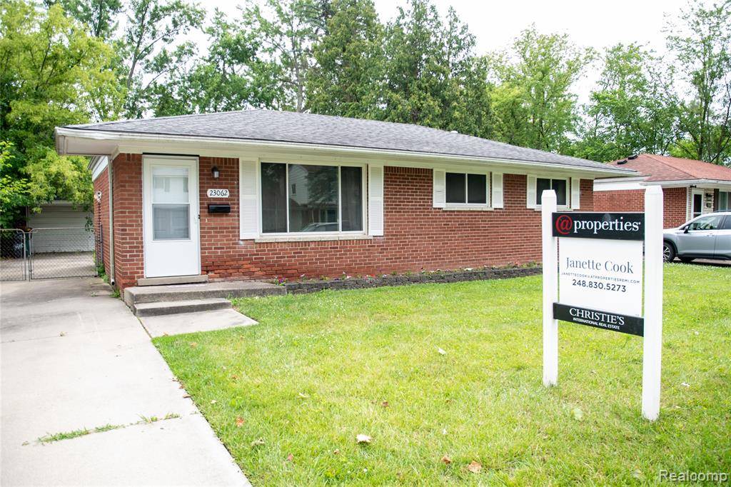 Farmington Hills, MI 48336,23062 Tuck Road